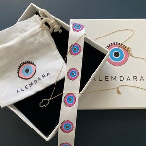 Alemdara Hamra Hand of Hamsa Necklace